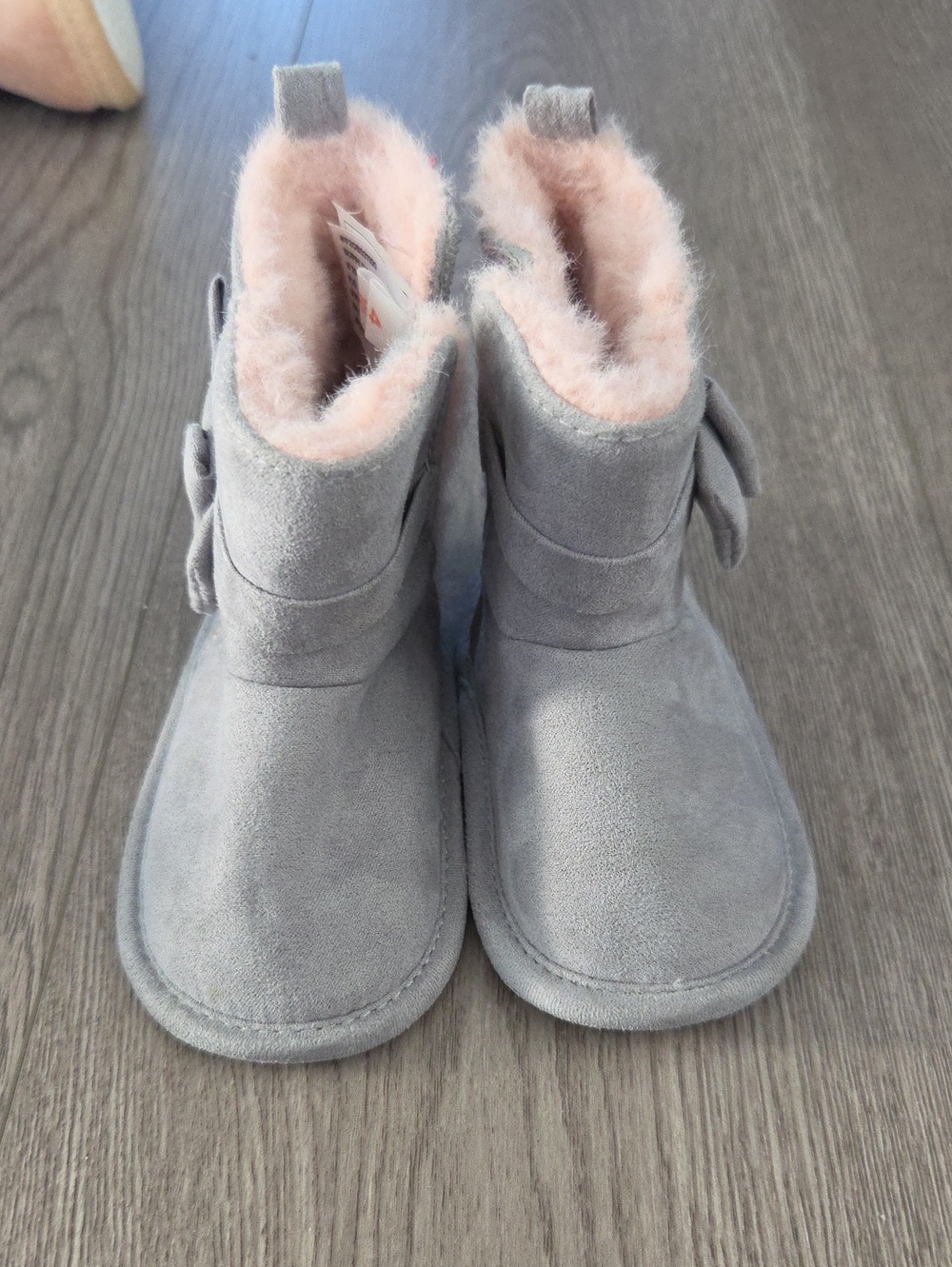 Cozy Women's Gray Faux-Suede Boot with Pink Fur Lining